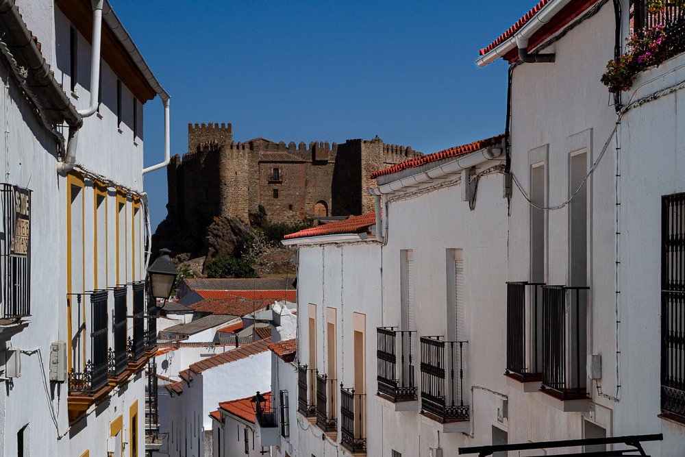 Segura de León. Castillo